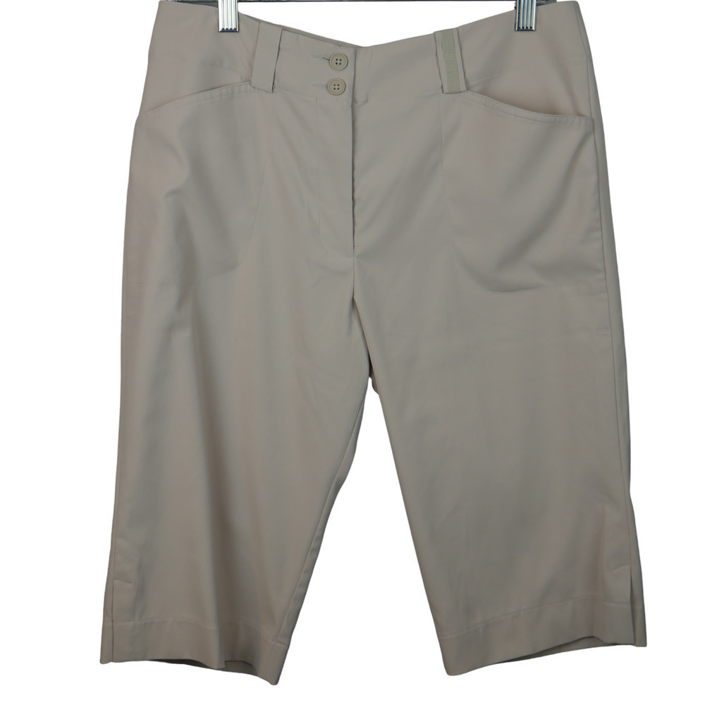 Nike Tan Women's Golf Bermuda Shorts Size Medium EUC